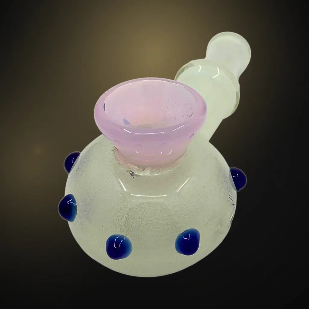 Handcrafted Glass Pipe - #1133 - Image 1