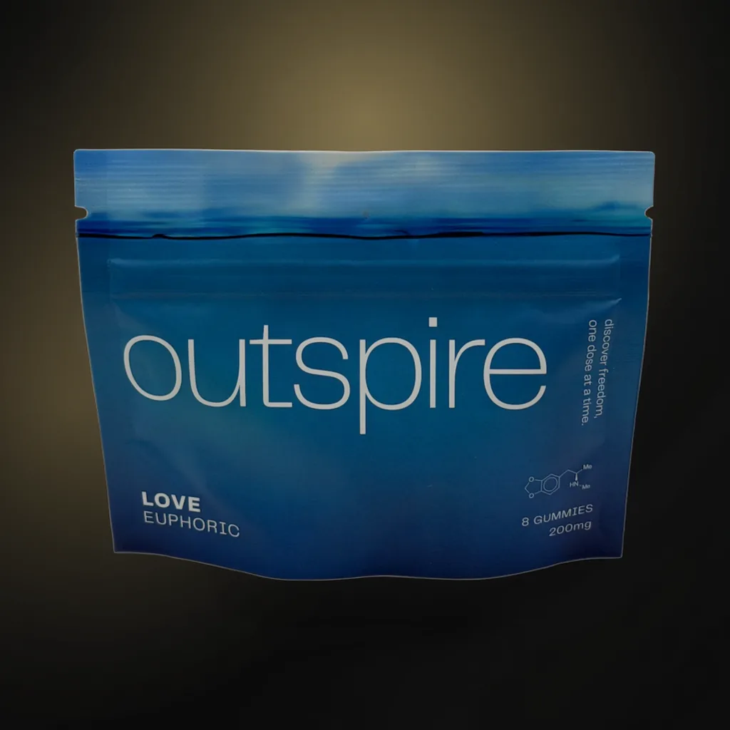 Love Gummies | 200mg x 8 Gummies - Image 1